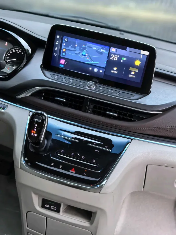 2022 Buick GL8 2.0T 237HP L4 9AT,autocango,china used car exporter,china ev exporter,chinese used car exporter,chinese used ev exporter