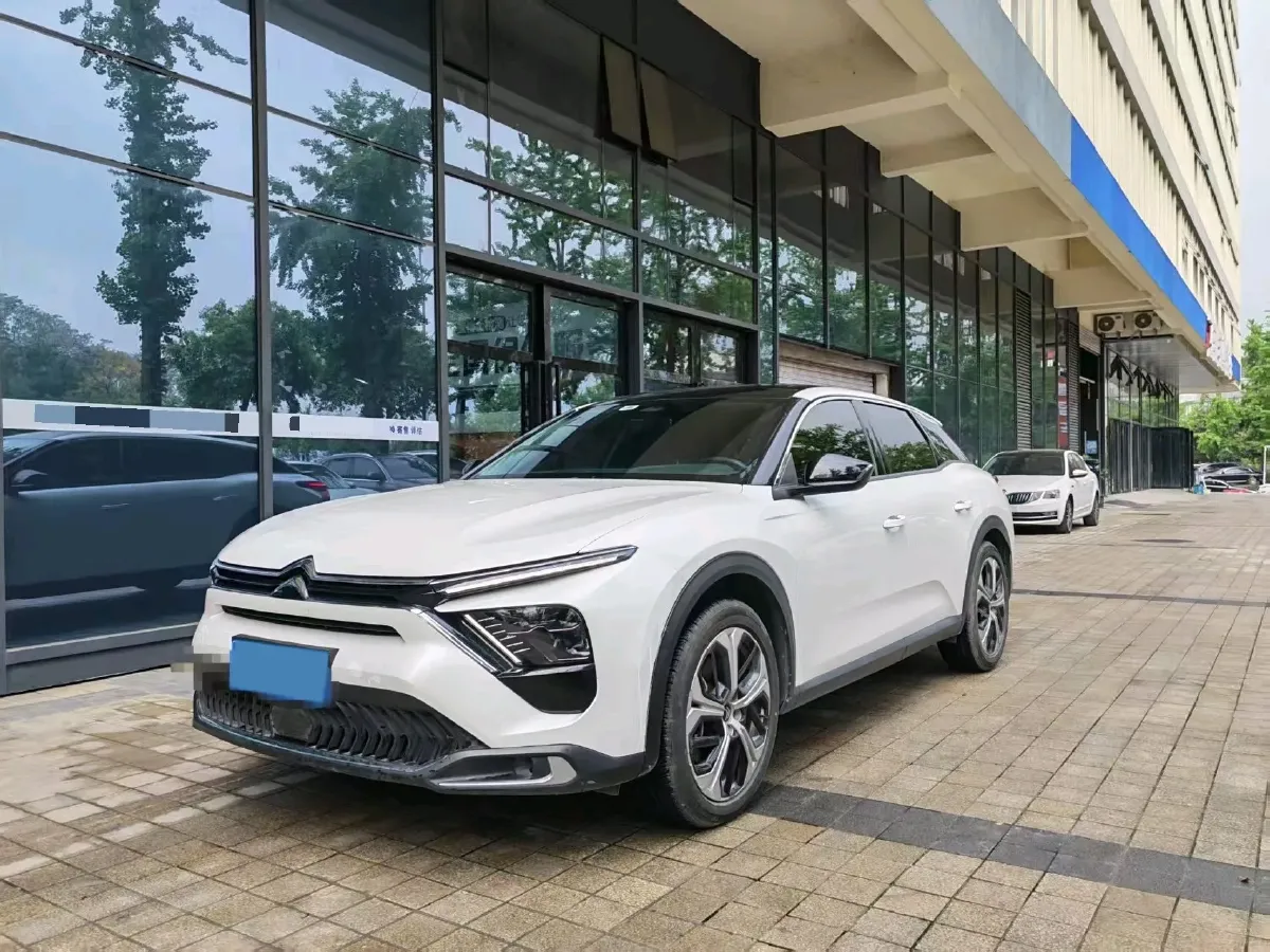 2022 Citroen C5 X 1.6T 175HP L4 8AT,autocango,china used car exporter,china ev exporter,chinese used car exporter,chinese used ev exporter