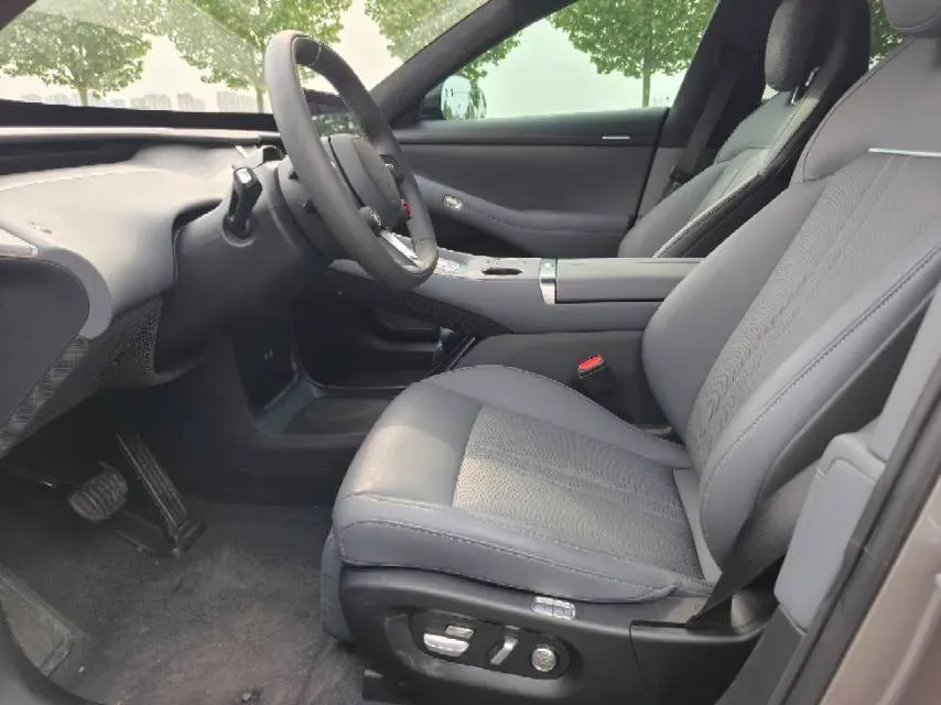 2025 MI YU7 BEV 101.7KWH,autocango,china used car exporter,china ev exporter,chinese used car exporter,chinese used ev exporter