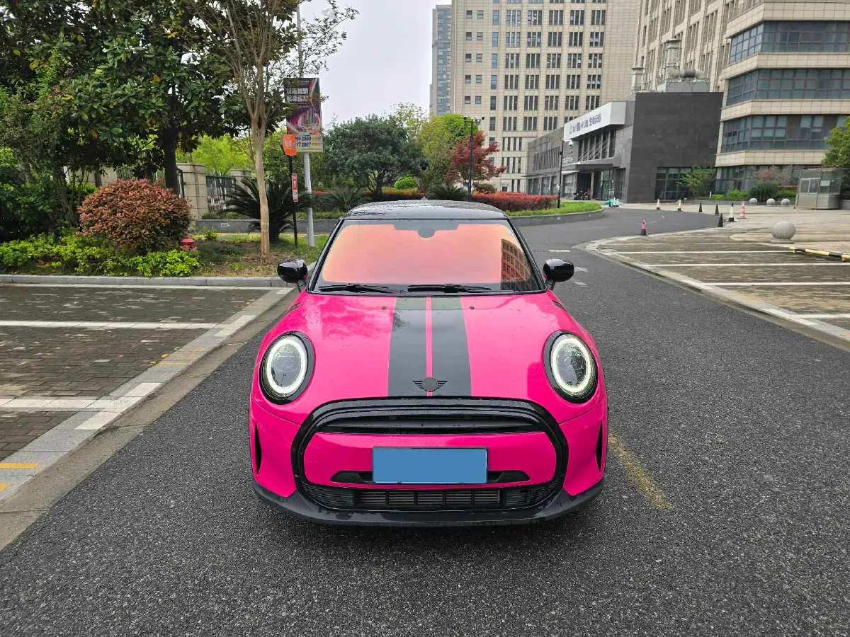 2023 MINI MINI 1.5T 136HP L3 7DCT,autocango,china used car exporter,china ev exporter,chinese used car exporter,chinese used ev exporter