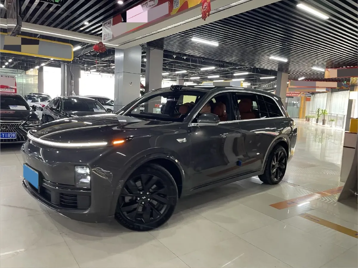 2023 Li L8 Range Extended 154HP REEV 40.9KWH,autocango,china used car exporter,china ev exporter,chinese used car exporter,chinese used ev exporter