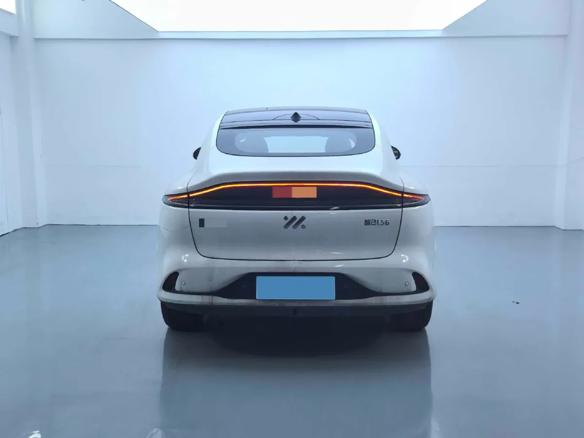 2025 IM LS6 BEV 75KWH,autocango,china used car exporter,china ev exporter,chinese used car exporter,chinese used ev exporter