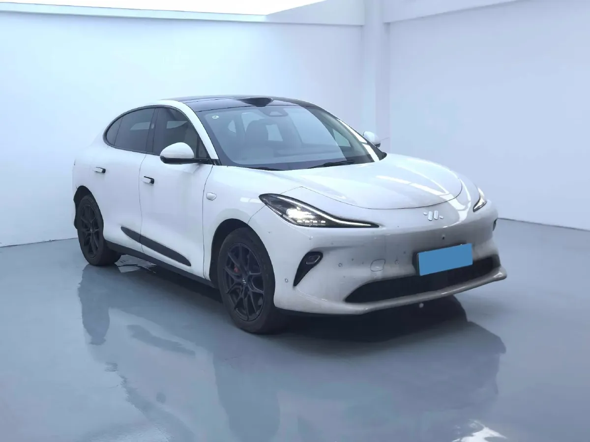 2025 IM LS6 BEV 75KWH,autocango,china used car exporter,china ev exporter,chinese used car exporter,chinese used ev exporter