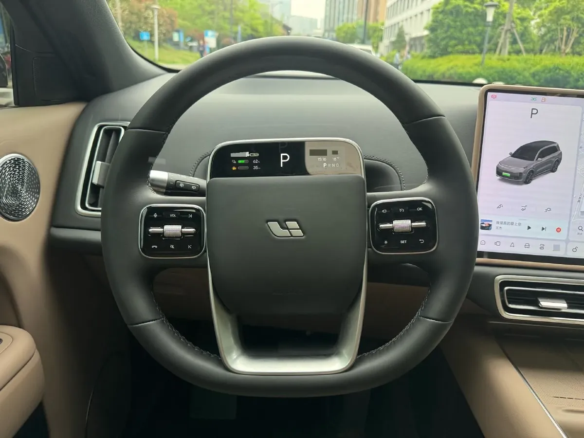 2025 Li L9 Range Extended 154HP REEV,autocango,china used car exporter,china ev exporter,chinese used car exporter,chinese used ev exporter