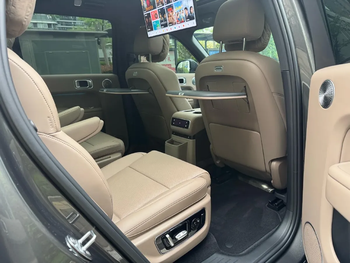 2025 Li L9 Range Extended 154HP REEV,autocango,china used car exporter,china ev exporter,chinese used car exporter,chinese used ev exporter