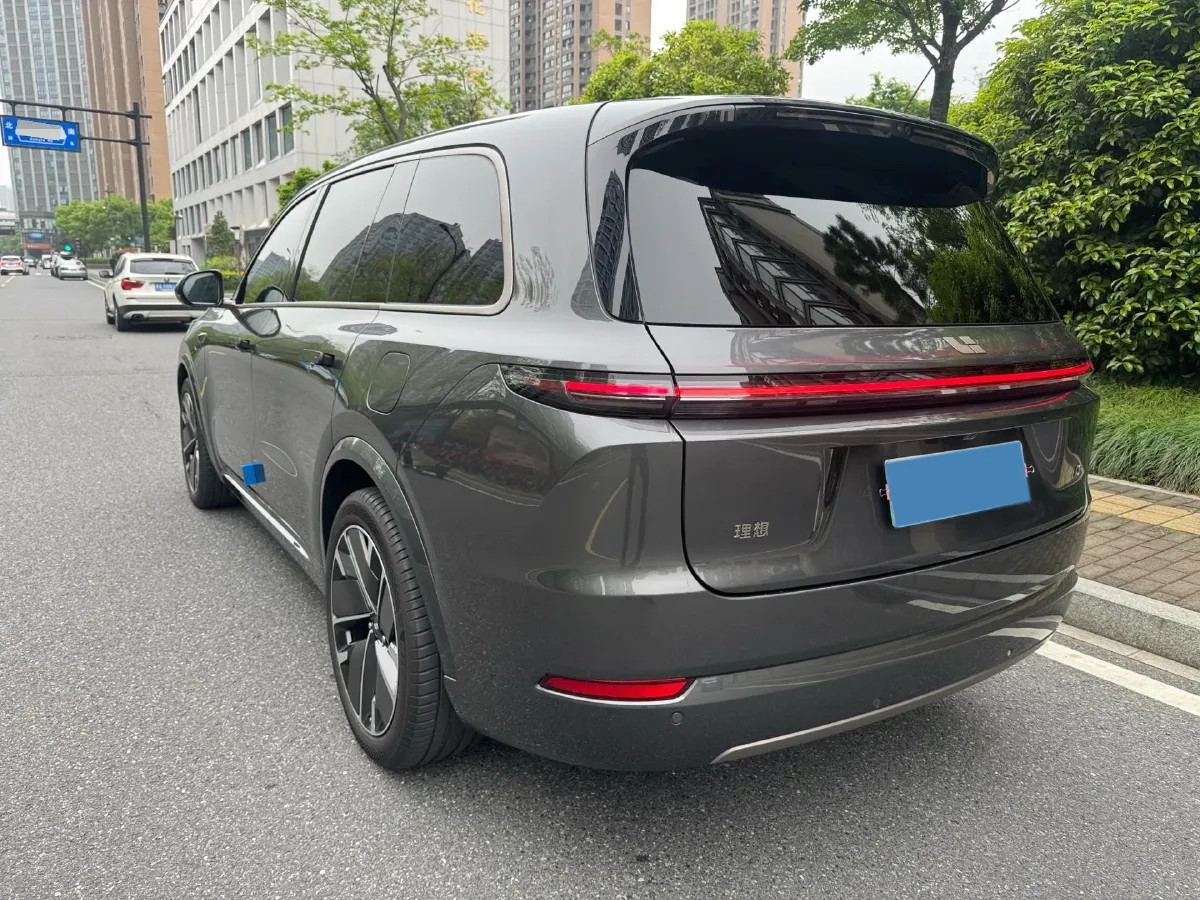 2025 Li L9 Range Extended 154HP REEV,autocango,china used car exporter,china ev exporter,chinese used car exporter,chinese used ev exporter