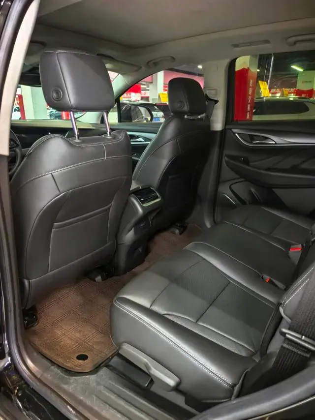 2022 Buick Enclave 2.0T 237HP L4 9AT,autocango,china used car exporter,china ev exporter,chinese used car exporter,chinese used ev exporter