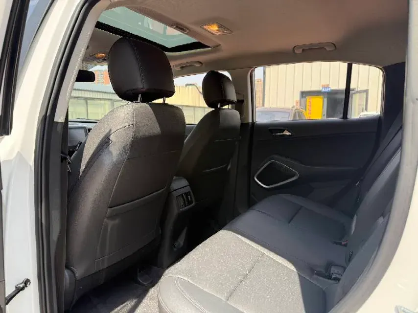 2018 Hyundai ix35 2.0L 160HP L4 6AT,autocango,china used car exporter,china ev exporter,chinese used car exporter,chinese used ev exporter