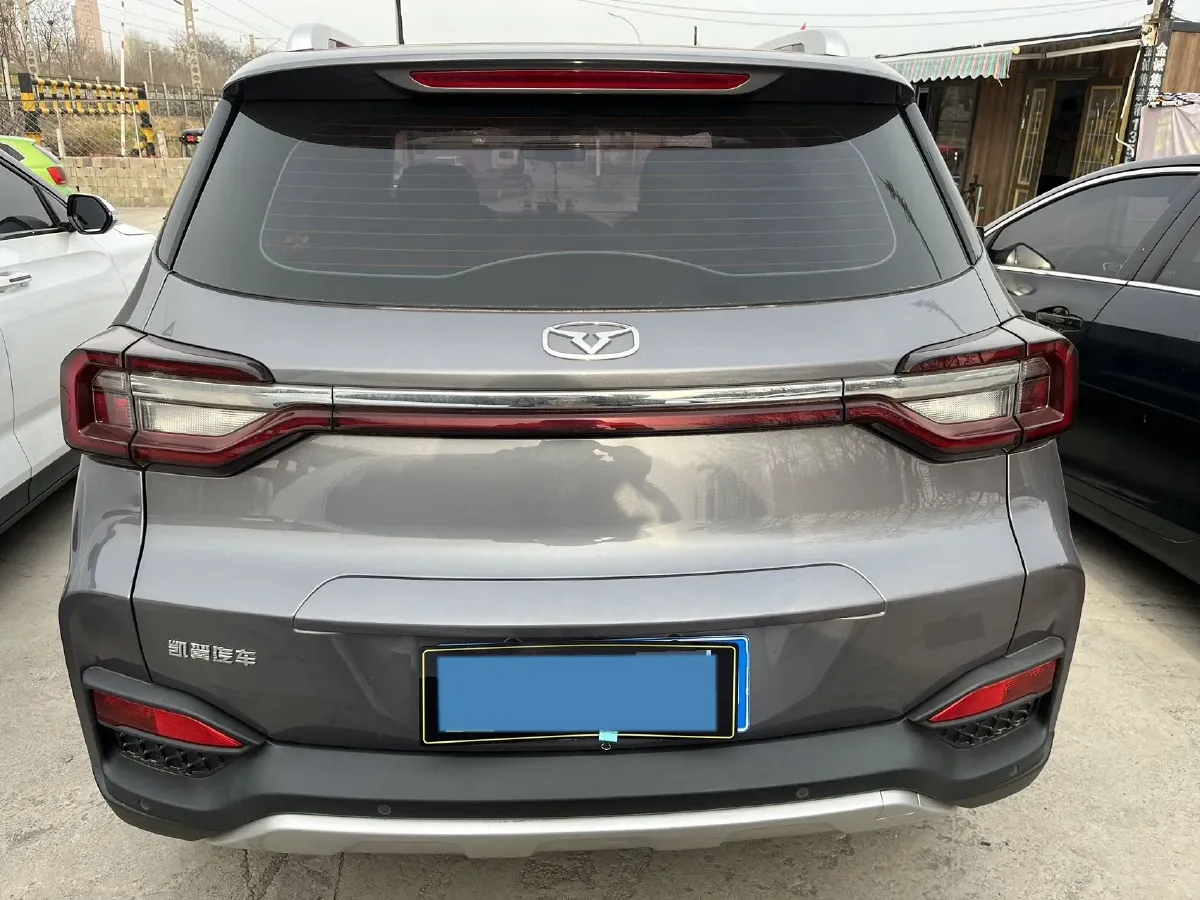 2023 KaiYi XuanJie 1.5L 116HP L4 CVT,autocango,china used car exporter,china ev exporter,chinese used car exporter,chinese used ev exporter