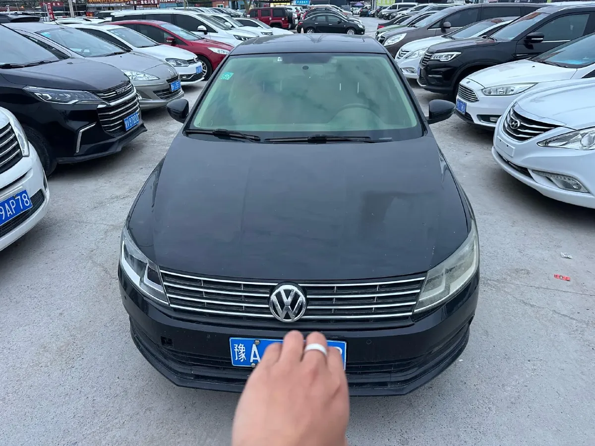 2017 Zotye Damy X7 1.8T 177HP L4 5MT,autocango,china used car exporter,china ev exporter,chinese used car exporter,chinese used ev exporter