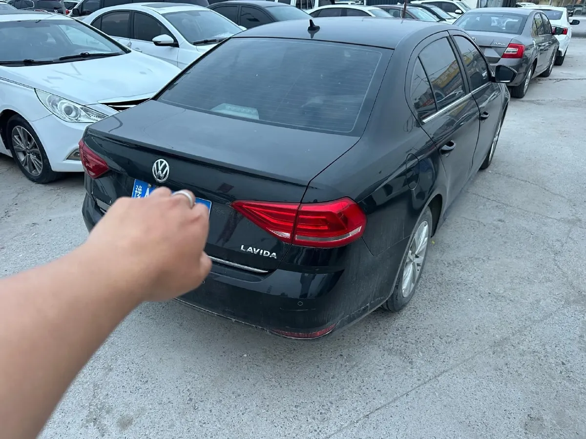 2017 Zotye Damy X7 1.8T 177HP L4 5MT,autocango,china used car exporter,china ev exporter,chinese used car exporter,chinese used ev exporter