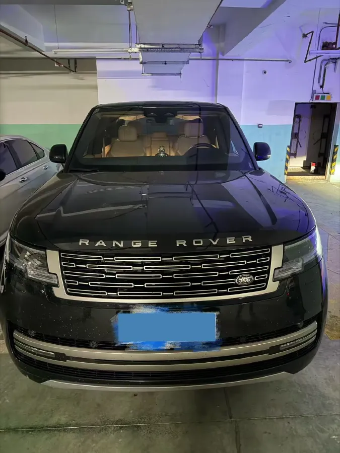 2025 Land Rover Range Rover 3.0T 400HP L6 8AT,autocango,china used car exporter,china ev exporter,chinese used car exporter,chinese used ev exporter