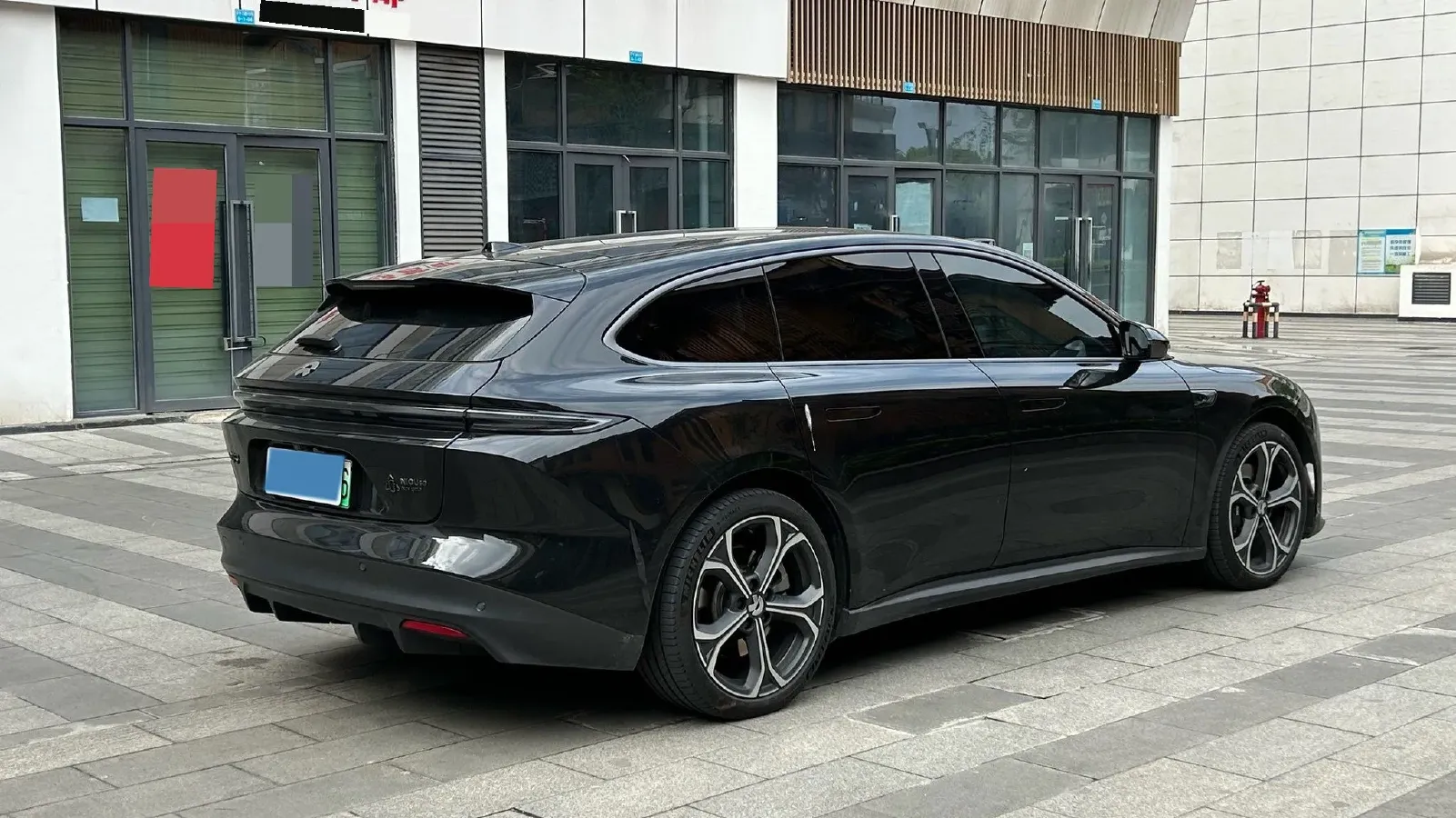 2024 HongQi EH7 BEV 111KWH,autocango,china used car exporter,china ev exporter,chinese used car exporter,chinese used ev exporter