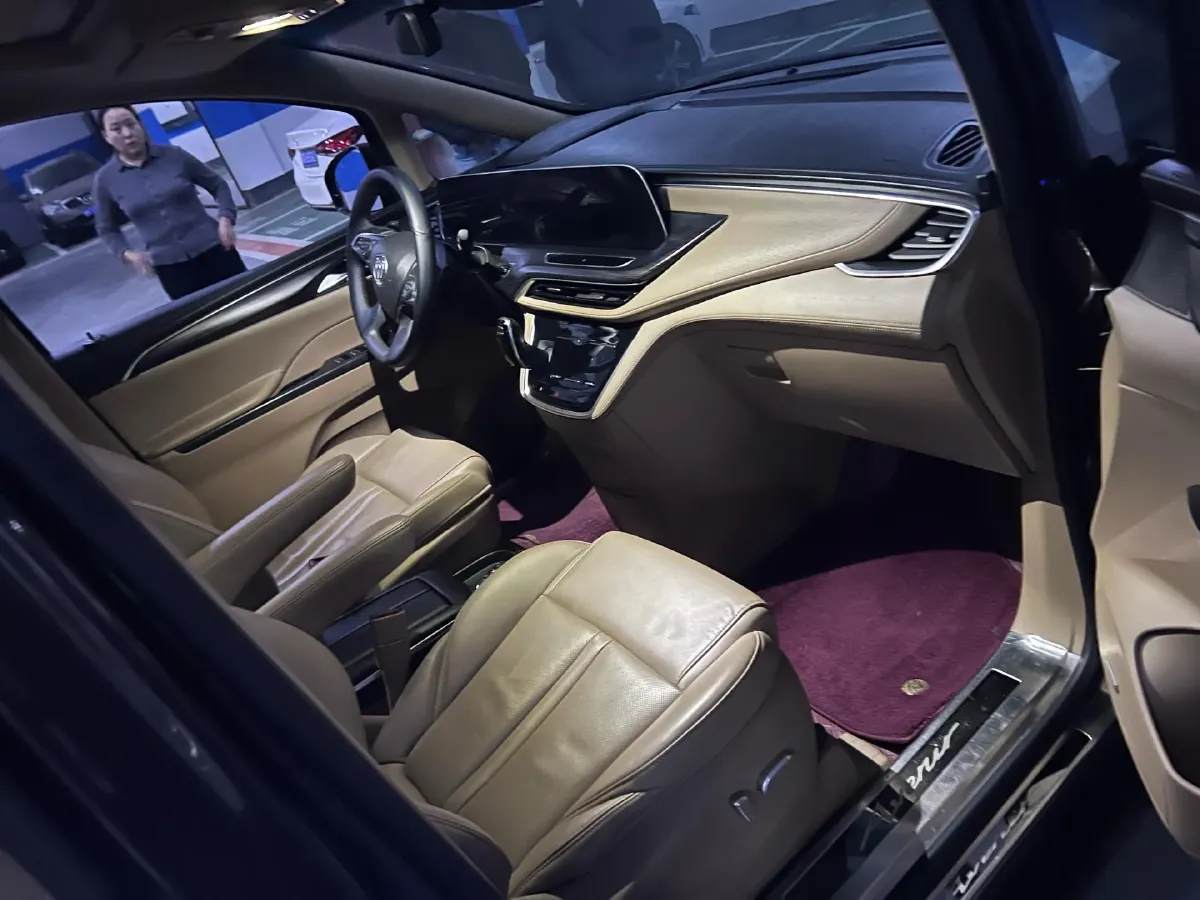 2021 Buick GL8 2.0T 237HP L4 9AT,autocango,china used car exporter,china ev exporter,chinese used car exporter,chinese used ev exporter