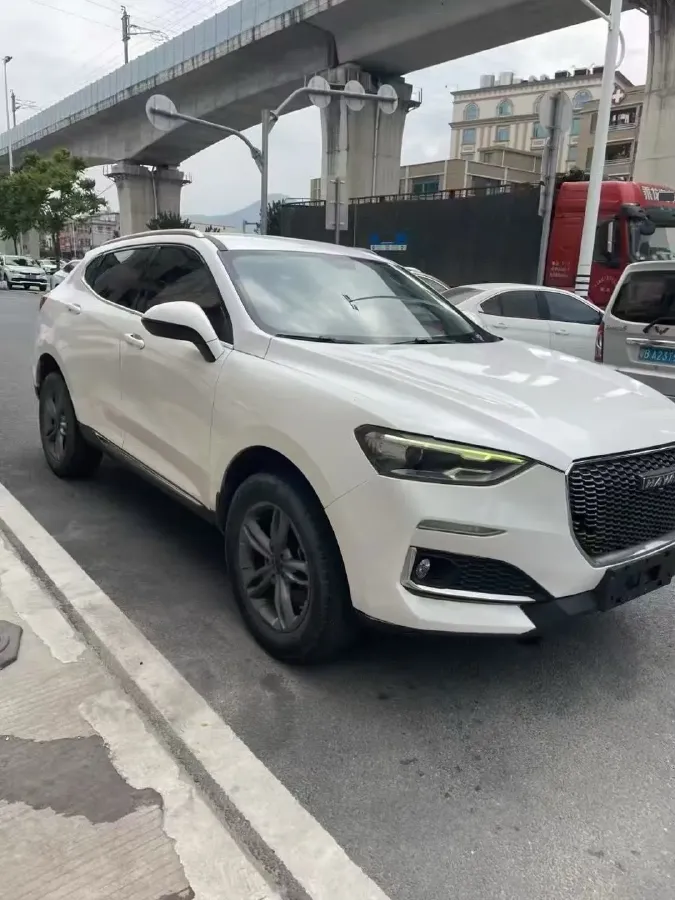 2018 Haval F5 1.5T 169HP L4 7DCT,autocango,china used car exporter,china ev exporter,chinese used car exporter,chinese used ev exporter