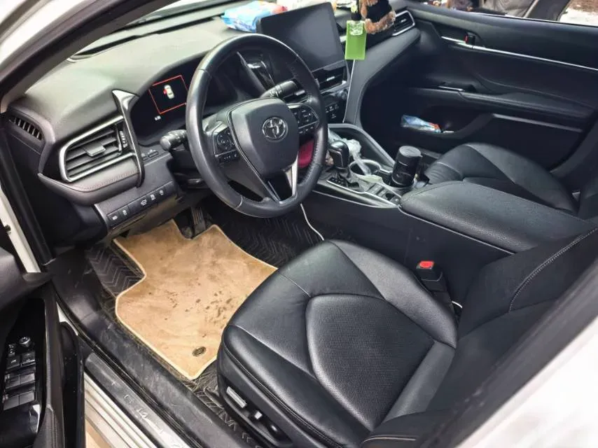 2021 Toyota Camry 2.5L 209HP L4 8AT,autocango,china used car exporter,china ev exporter,chinese used car exporter,chinese used ev exporter