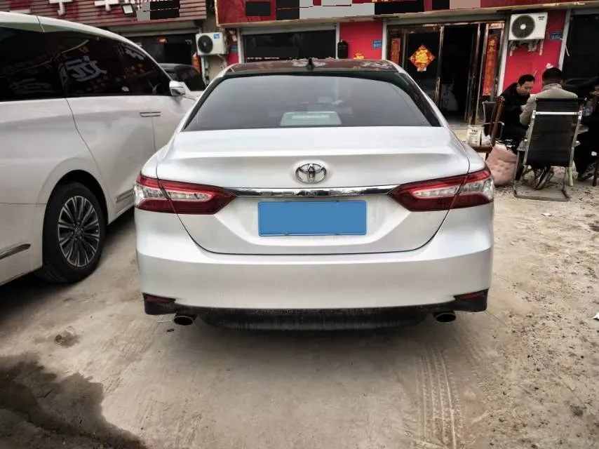 2021 Toyota Camry 2.5L 209HP L4 8AT,autocango,china used car exporter,china ev exporter,chinese used car exporter,chinese used ev exporter