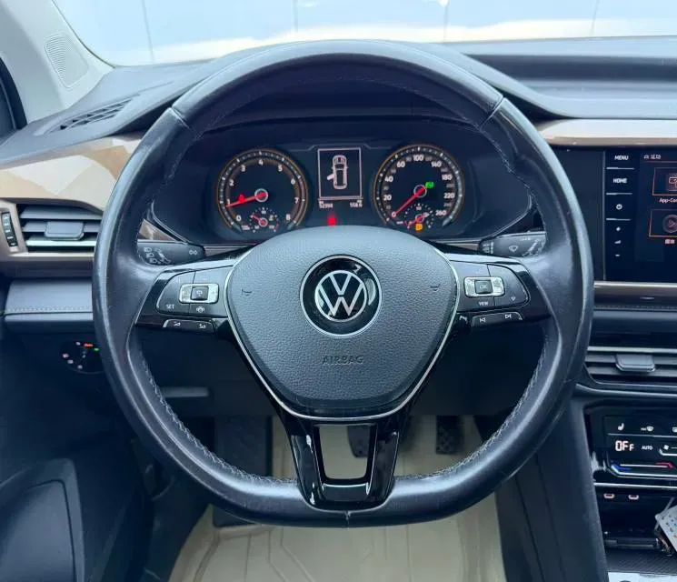 2022 Volkswagen Tharu 1.4T 150HP L4 7DCT,autocango,china used car exporter,china ev exporter,chinese used car exporter,chinese used ev exporter