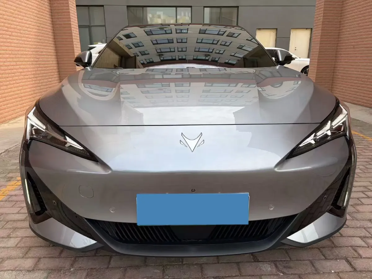 2024 ARCFOX αT5 BEV 79.2KWH,autocango,china used car exporter,china ev exporter,chinese used car exporter,chinese used ev exporter