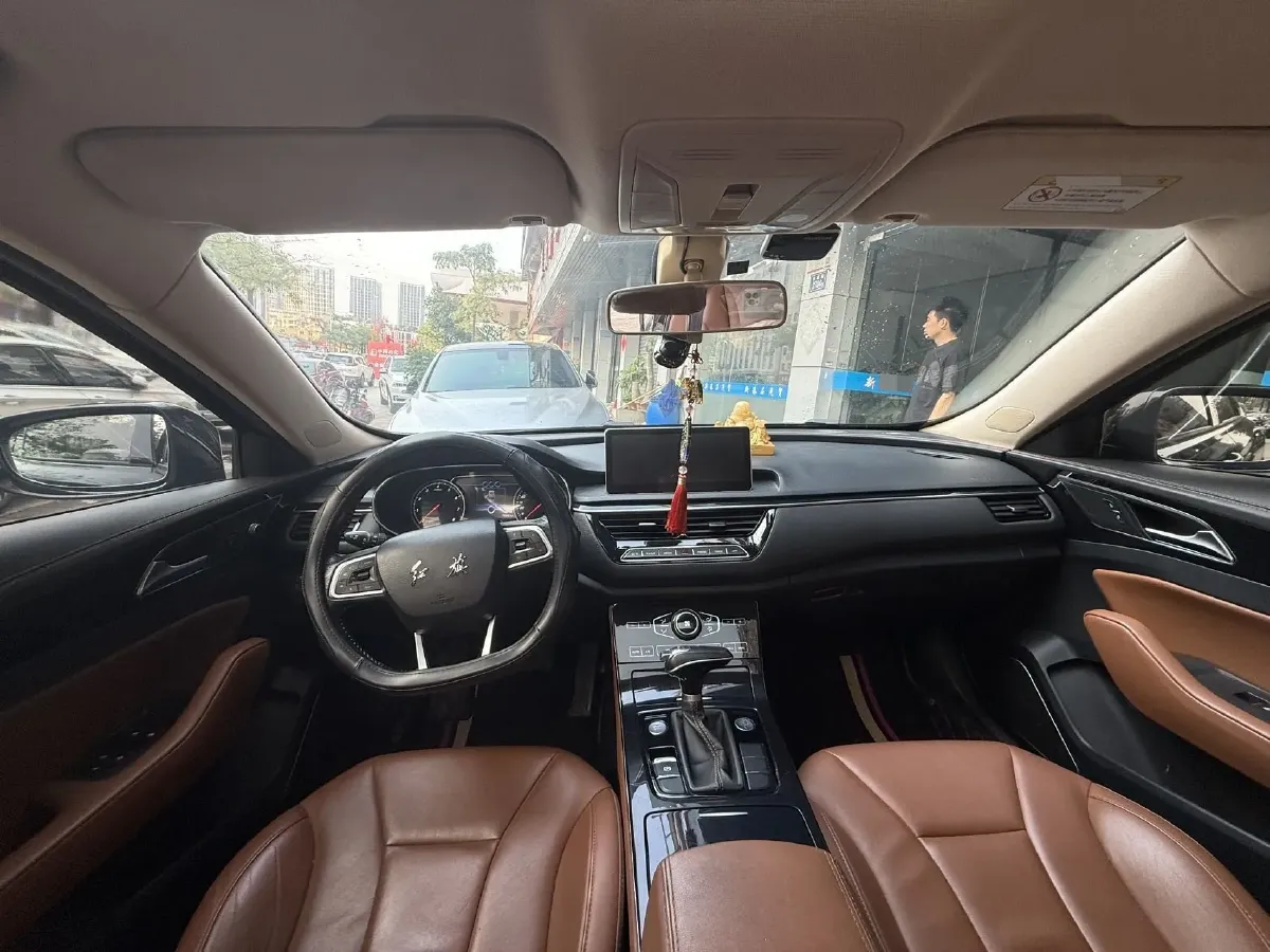 2019 HongQi H5 1.8T 180HP L4 6AT,autocango,china used car exporter,china ev exporter,chinese used car exporter,chinese used ev exporter