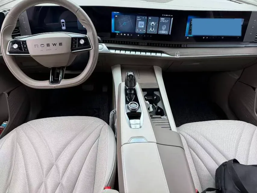 2023 Roewe RX9 2.0T 242HP L4 9AT,autocango,china used car exporter,china ev exporter,chinese used car exporter,chinese used ev exporter