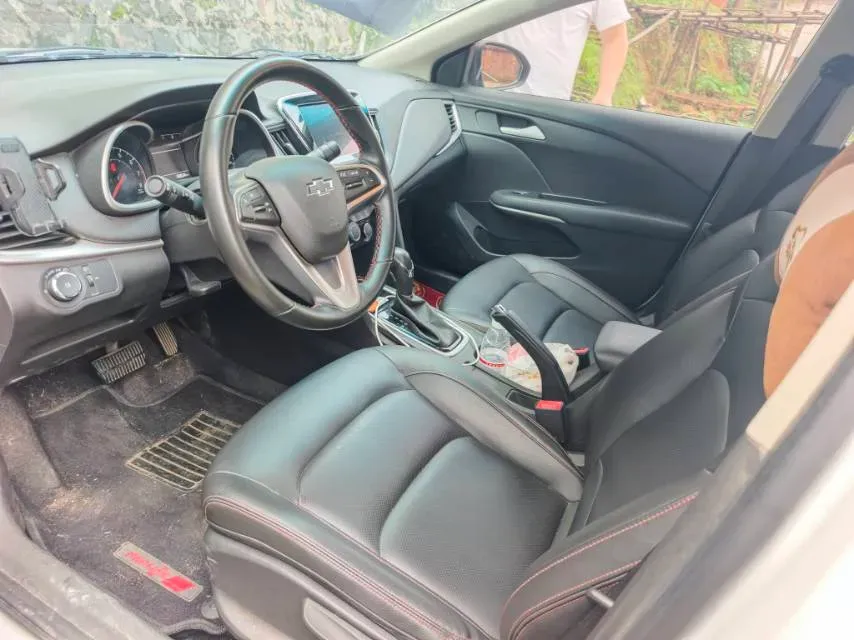 2019 Chevrolet Monza 1.0T 125HP L3 6DCT,autocango,china used car exporter,china ev exporter,chinese used car exporter,chinese used ev exporter