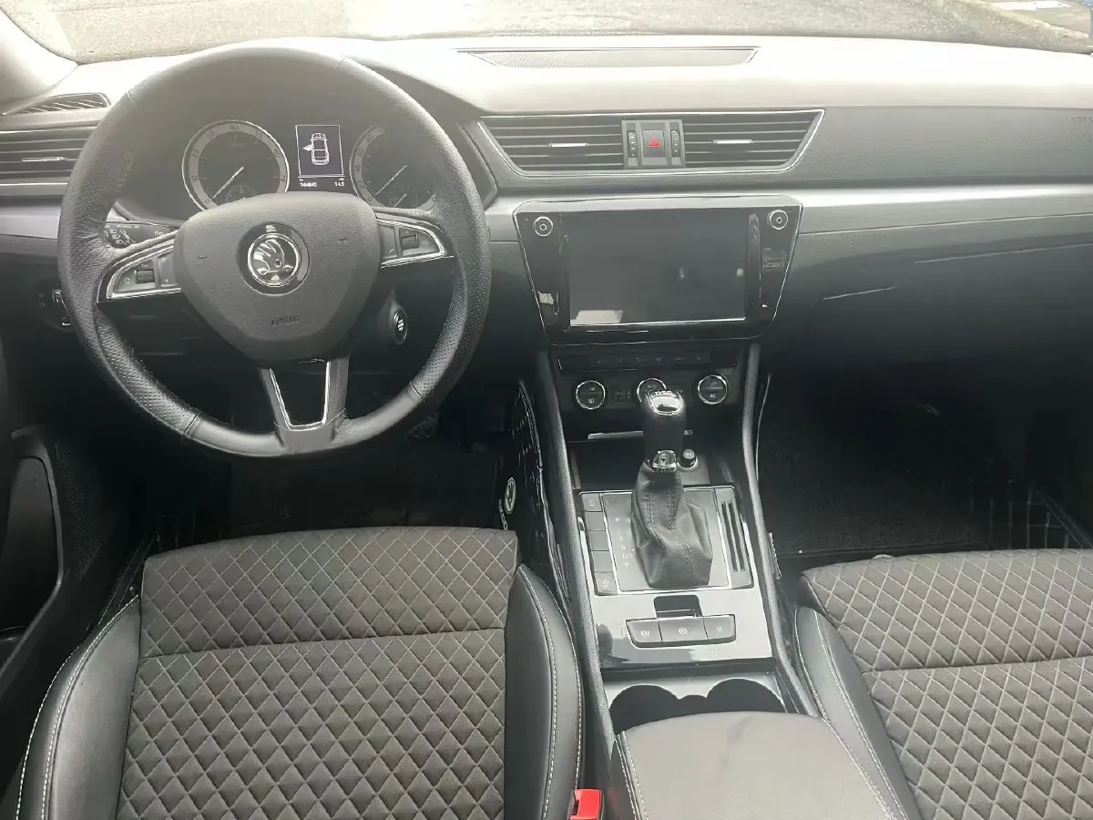 2018 Nissan Terra 2.5L 184HP L4 7AT,autocango,china used car exporter,china ev exporter,chinese used car exporter,chinese used ev exporter