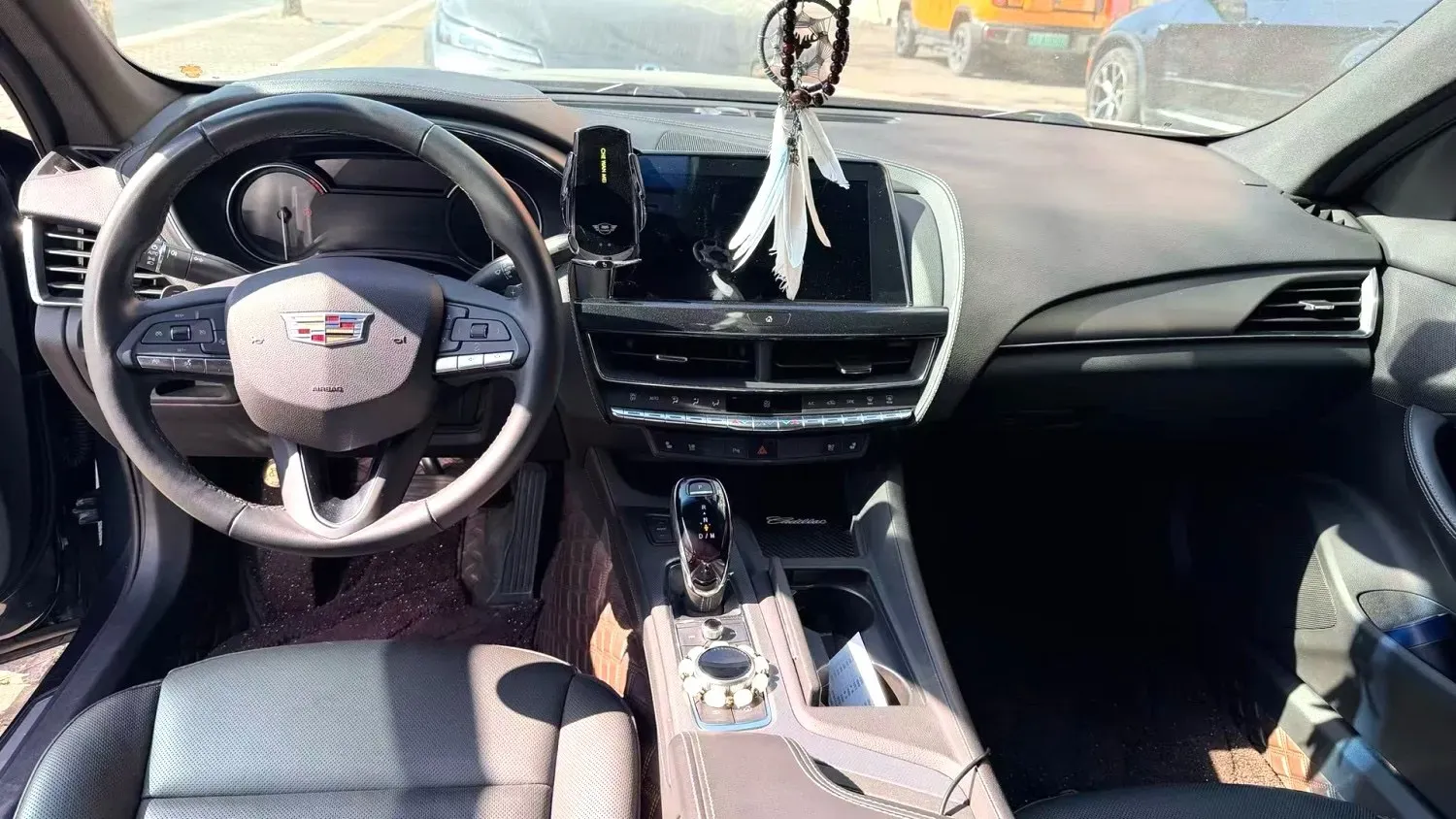 2022 Cadillac CT5 2.0T 237HP L4 10AT,autocango,china used car exporter,china ev exporter,chinese used car exporter,chinese used ev exporter