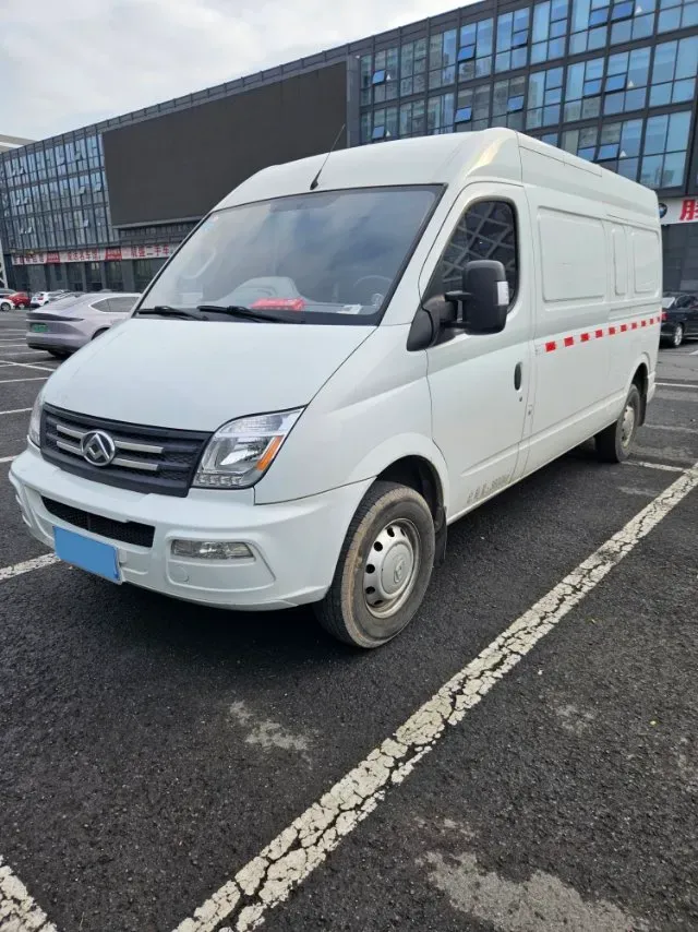 2021 MAXUS XinTu V80 2.0T 139HP L4 6MT,autocango,china used car exporter,china ev exporter,chinese used car exporter,chinese used ev exporter