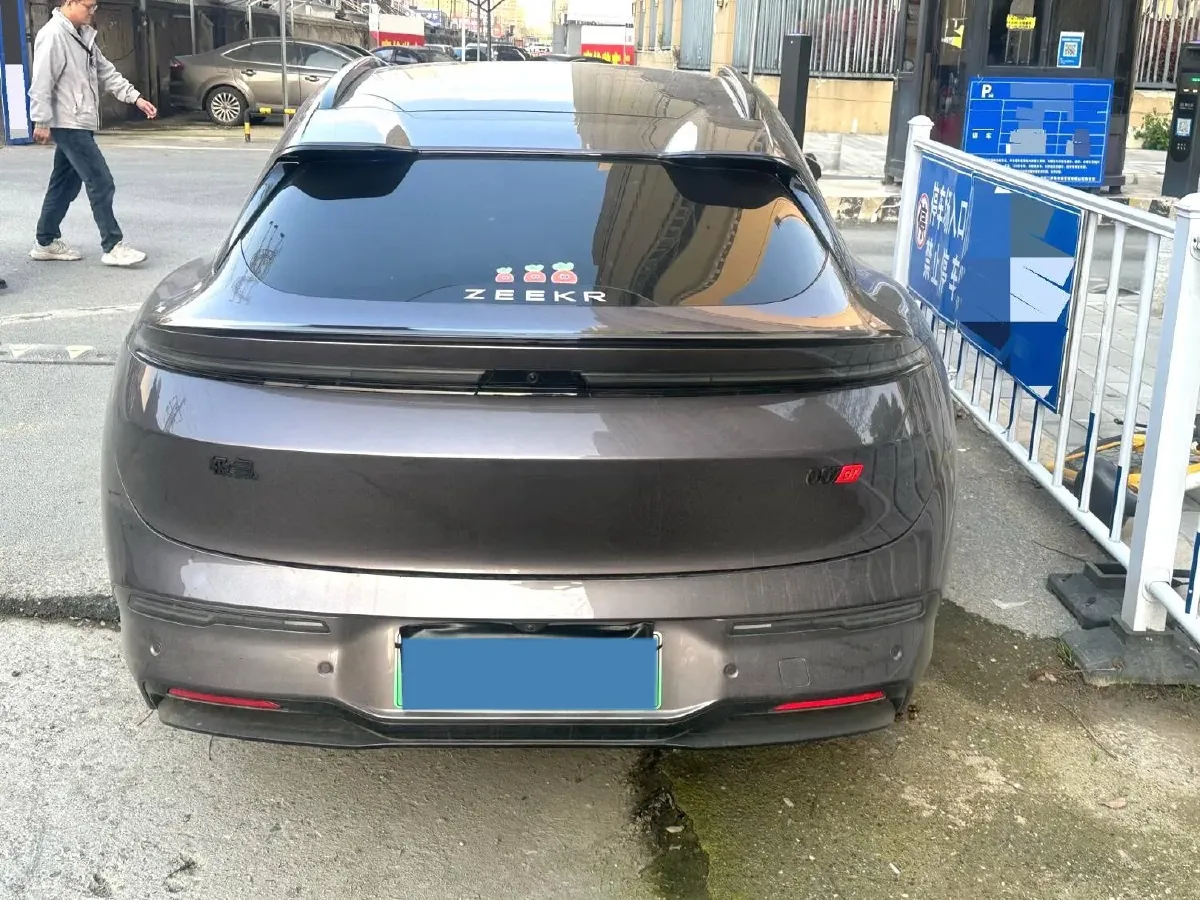 2025 Zeekr 007GT BEV 100.01KWH,autocango,china used car exporter,china ev exporter,chinese used car exporter,chinese used ev exporter