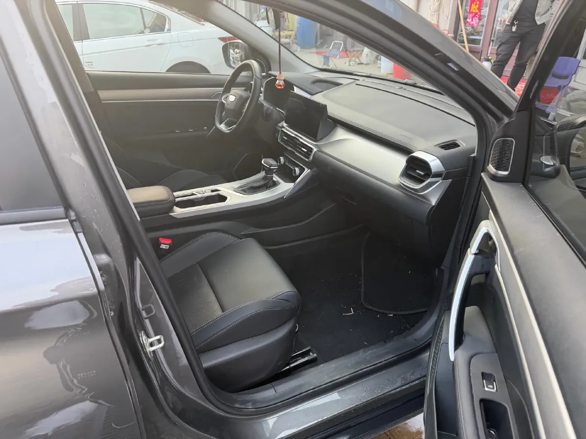 2025 Geely Coolray 1.5L 126HP L4 CVT,autocango,china used car exporter,china ev exporter,chinese used car exporter,chinese used ev exporter