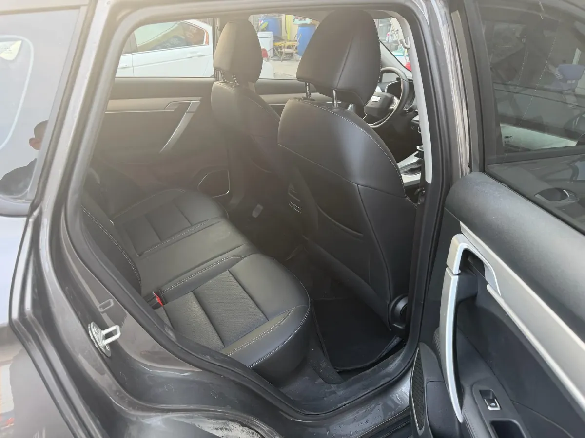 2025 Geely Coolray 1.5L 126HP L4 CVT,autocango,china used car exporter,china ev exporter,chinese used car exporter,chinese used ev exporter