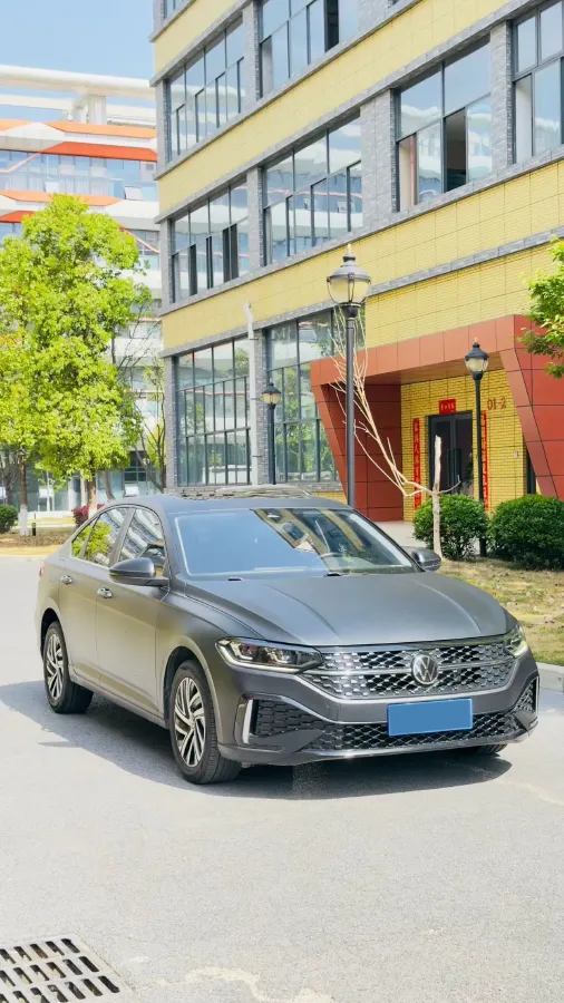 2023 Volkswagen Lavida 1.5T 160HP L4 7DCT,autocango,china used car exporter,china ev exporter,chinese used car exporter,chinese used ev exporter