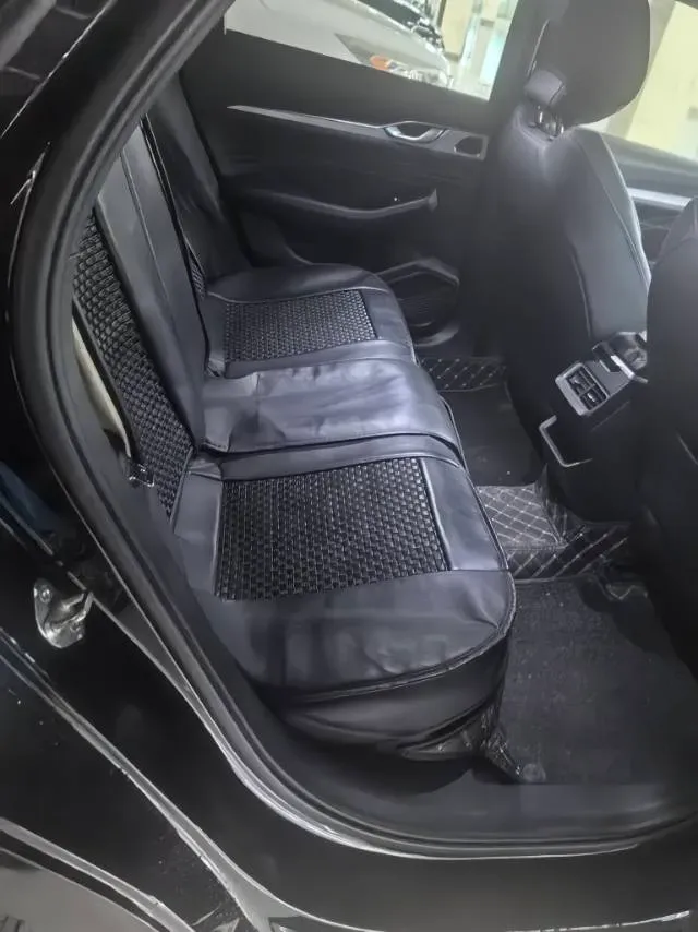 2025 Geely Preface 1.5T 181HP L4 7DCT,autocango,china used car exporter,china ev exporter,chinese used car exporter,chinese used ev exporter