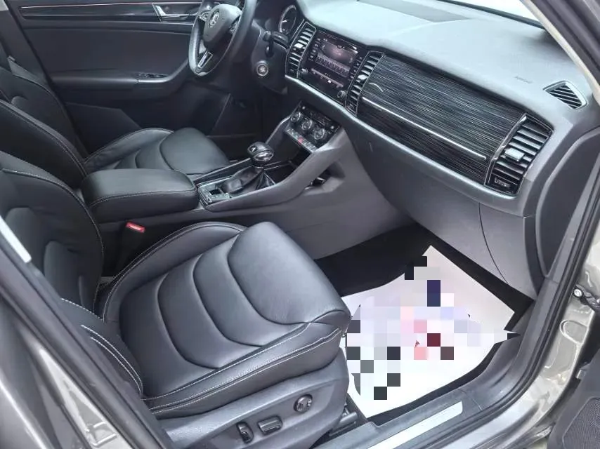 2018 Skoda Kodiak 2.0T 220HP L4 7DCT,autocango,china used car exporter,china ev exporter,chinese used car exporter,chinese used ev exporter