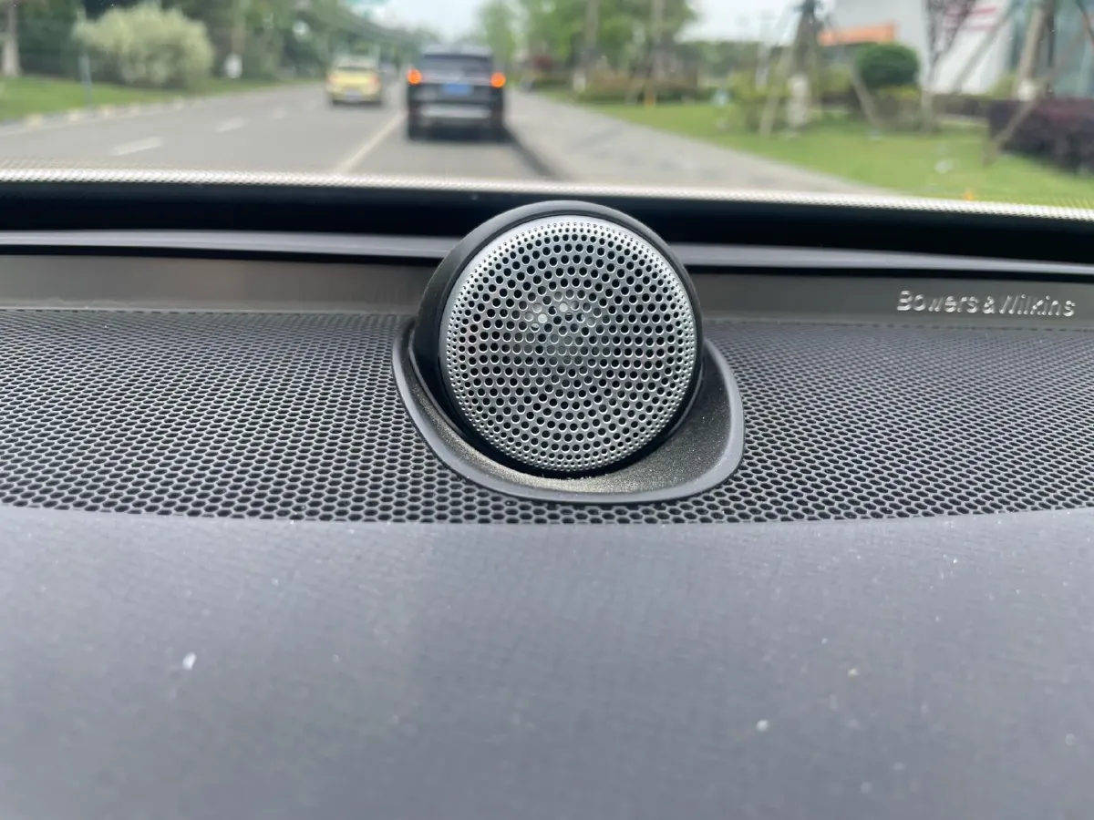 2019 Volvo XC90 2.0T 320HP L4 8AT,autocango,china used car exporter,china ev exporter,chinese used car exporter,chinese used ev exporter