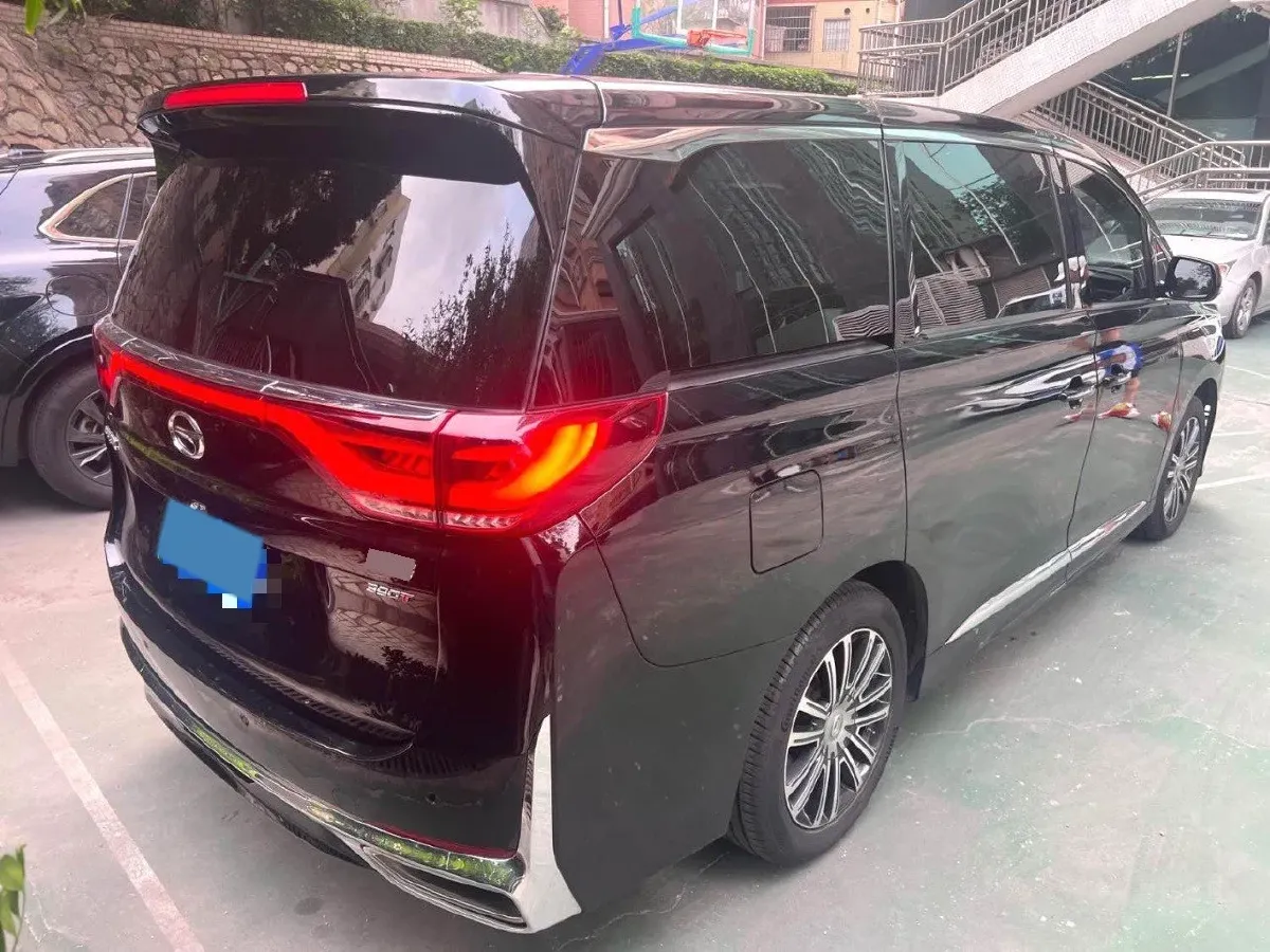 2021 GAC Trumpchi M8 2.0T 252HP L4 8AT,autocango,china used car exporter,china ev exporter,chinese used car exporter,chinese used ev exporter