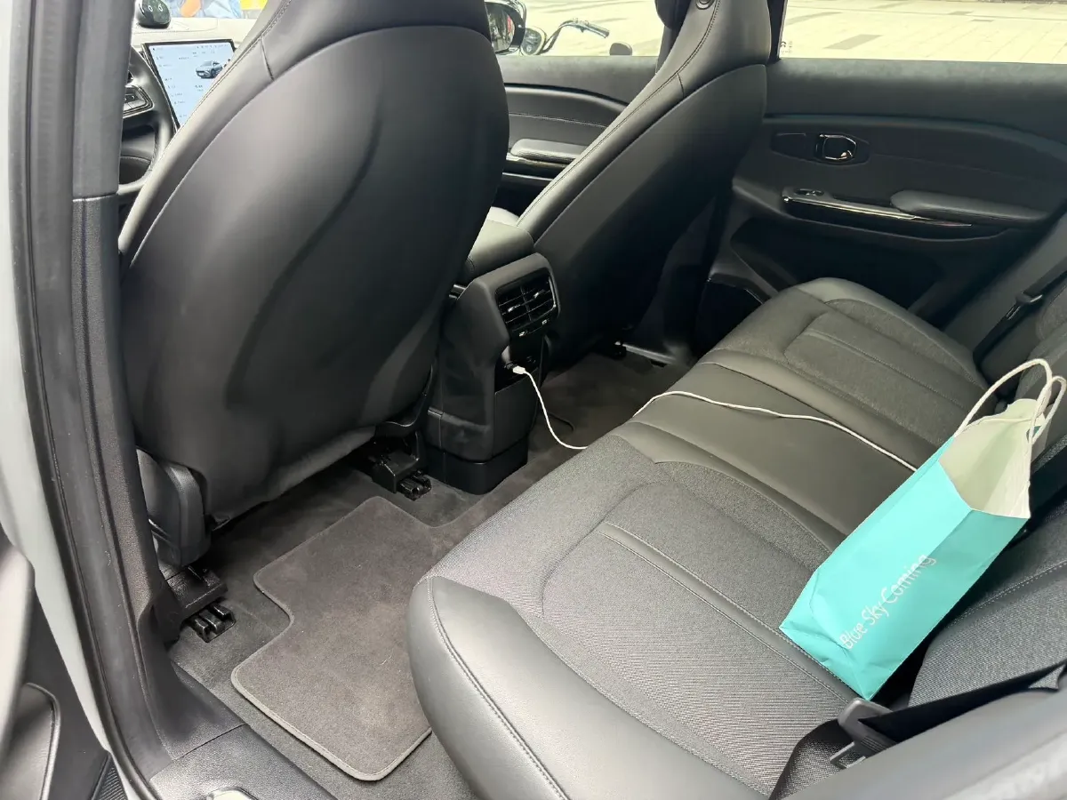 2020 NIO ES6 BEV 70KWH,autocango,china used car exporter,china ev exporter,chinese used car exporter,chinese used ev exporter