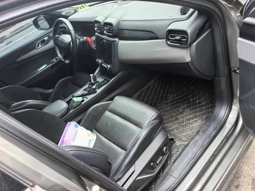 2022 LYNK&CO 03 1.5T 180HP L3 7DCT,autocango,china used car exporter,china ev exporter,chinese used car exporter,chinese used ev exporter