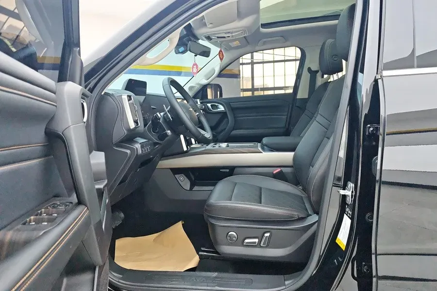 2024 Haval Dargo 2.0T 238HP L4 9DCT,autocango,china used car exporter,china ev exporter,chinese used car exporter,chinese used ev exporter