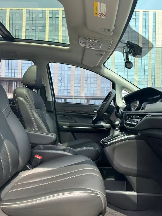 2021 GAC Trumpchi M6 1.5T 169HP L4 7DCT,autocango,china used car exporter,china ev exporter,chinese used car exporter,chinese used ev exporter