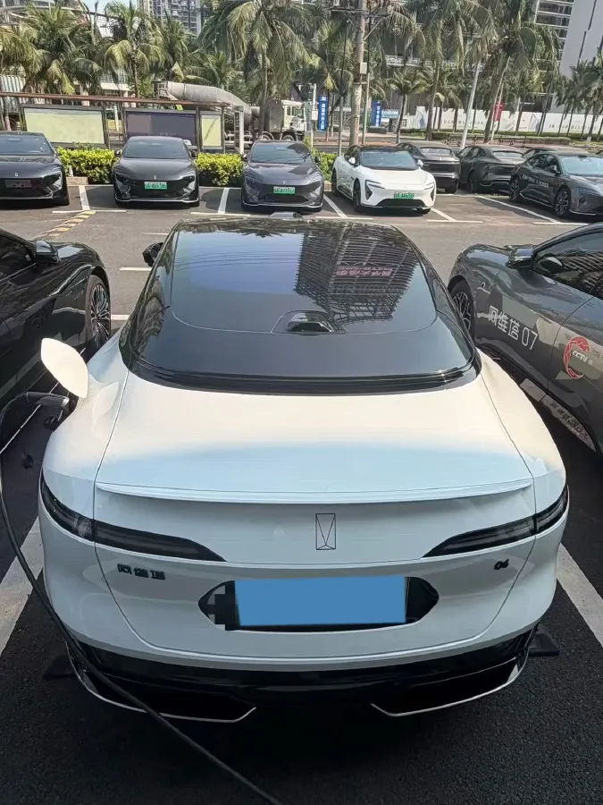 2025 Avatr 06 BEV,autocango,china used car exporter,china ev exporter,chinese used car exporter,chinese used ev exporter