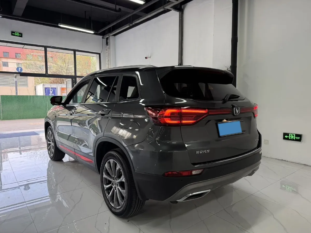 2024 ChangAn CS75 1.5T 188HP L4 7DCT,autocango,china used car exporter,china ev exporter,chinese used car exporter,chinese used ev exporter