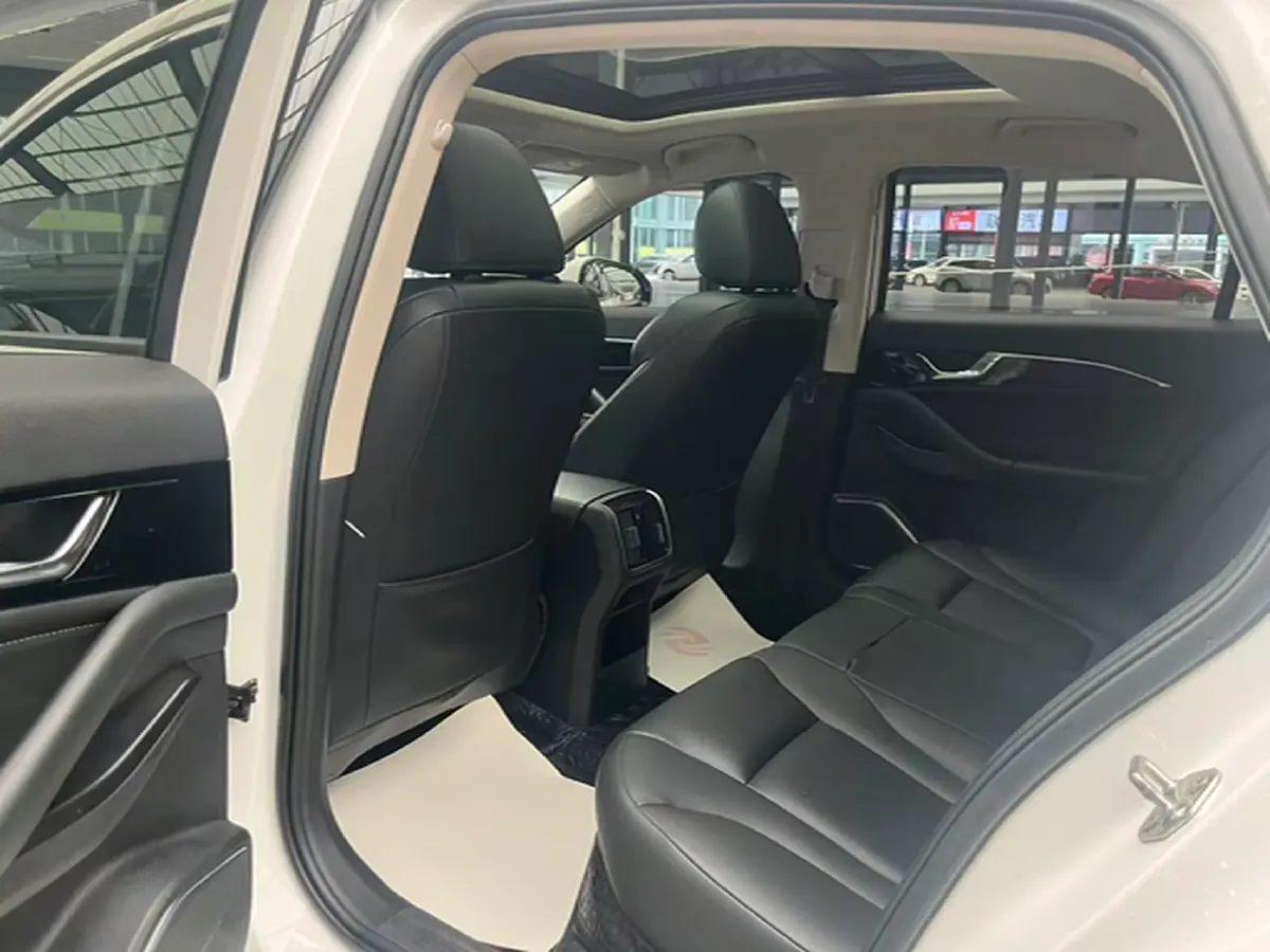 2023 Bestune B70 1.5T 169HP L4 7DCT,autocango,china used car exporter,china ev exporter,chinese used car exporter,chinese used ev exporter