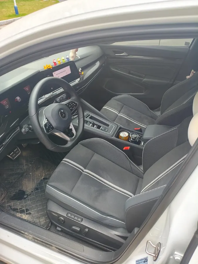 2024 Volkswagen Golf 1.4T 150HP L4 7DCT,autocango,china used car exporter,china ev exporter,chinese used car exporter,chinese used ev exporter