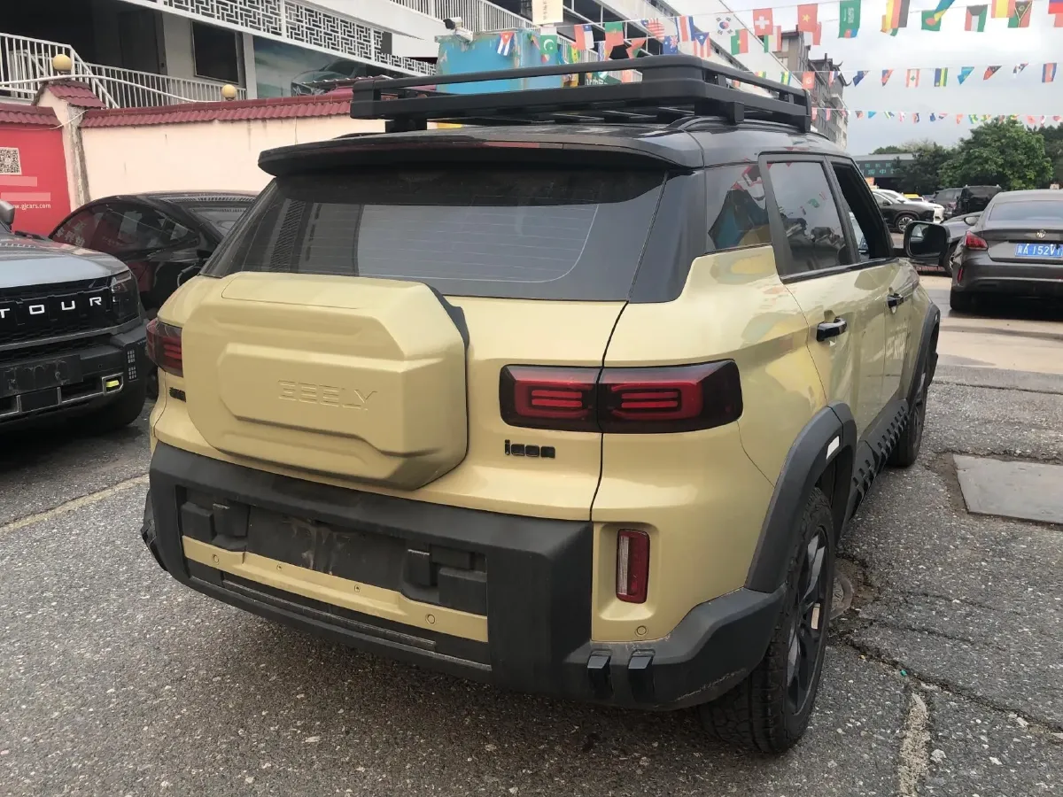 2025 Geely Cowboy 1.5T 181HP L4 7DCT,autocango,china used car exporter,china ev exporter,chinese used car exporter,chinese used ev exporter