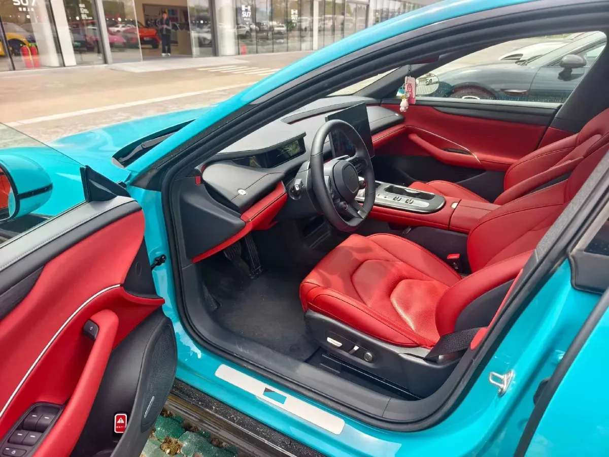 2024 MI SU7 BEV 73.6KWH,autocango,china used car exporter,china ev exporter,chinese used car exporter,chinese used ev exporter