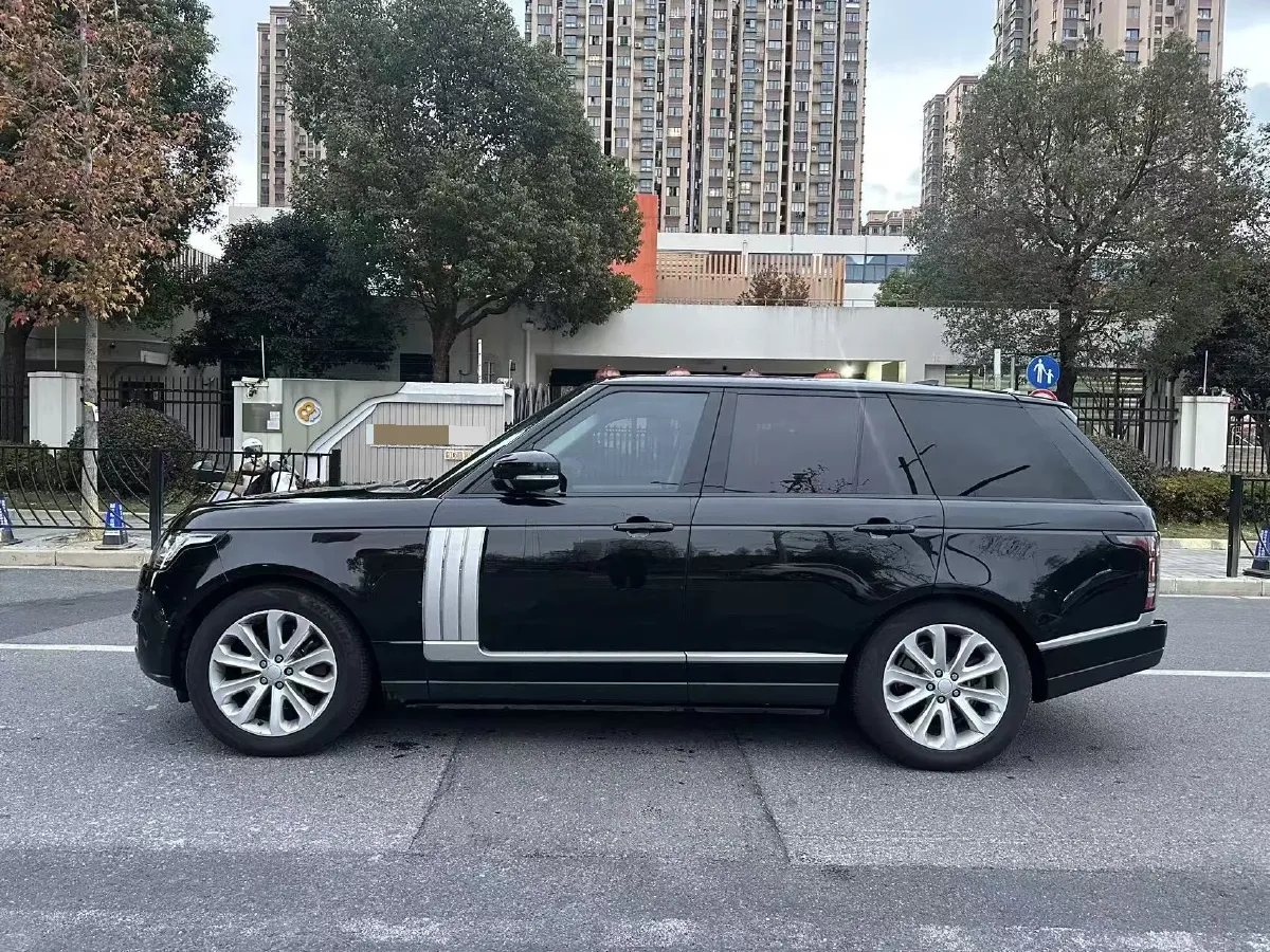 2017 Land Rover Range Rover 3.0T 340HP V6 8AT,autocango,china used car exporter,china ev exporter,chinese used car exporter,chinese used ev exporter