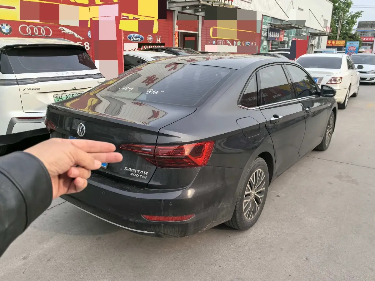 2019 Jeep Renegade 1.3T 173HP L4 7DCT,autocango,china used car exporter,china ev exporter,chinese used car exporter,chinese used ev exporter