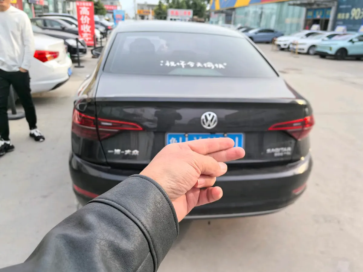 2019 Jeep Renegade 1.3T 173HP L4 7DCT,autocango,china used car exporter,china ev exporter,chinese used car exporter,chinese used ev exporter